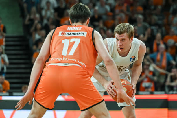 特蒙德创造 特蒙德创造