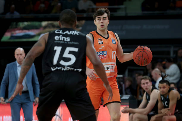 和对自身技 和对自身技